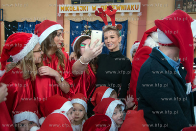 Joanna Krupa i prezydent Slupska Robert Biedroń uczestniczyli...