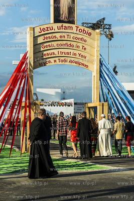 Młodzi z całego świata w sobotę, w przedostatni...