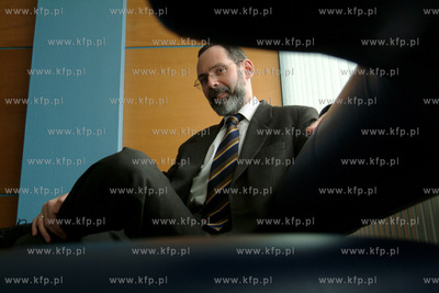 Wojciech Kowalczyk - dyrektor ds handlu, czlonek zarzadu...