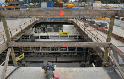 Gdansk. Maszyny TBM Damroka, podczas wiercenia tunelu...