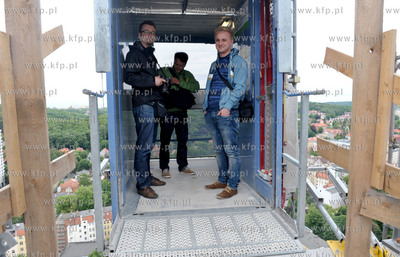 Gdansk, Wrzeszcz, al. Grunwaldzka. Uroczystosc zawieszenia...