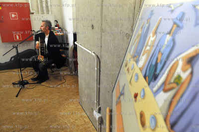 Otwarcie Atelier Magda Beneda na ul. Szafarnia w Gdansku.Recital...