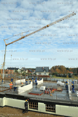 Banino, ul. Tuchomska. Uroczystosc wmurowania kamienia...