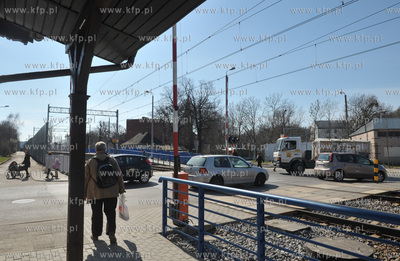 Gdańsk Orunia. Przejazd kolejowy pomiędzy ul. Gościnną,...