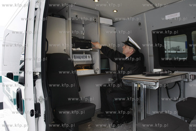 Gdansk. Nowe pojazdy specjalistyczne : schengenbusy,...