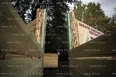 Gdansk. Park Reagana. Montaż odlowni dzikow.
05.11.2012
fot....