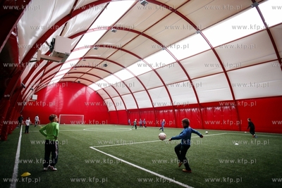 Wizyta Pawla Adamowicza na placu budowy kompleksu sportowego...