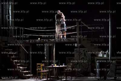 Opera Bałtycka. Próba generalna opery Cyganerii Giacoma...