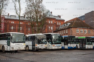 Gdańsk, Dworzec PKS. 28.11.2019 / fot. Anna Rezulak...