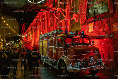 Gdańsk, Ulica Elektryków.  Finał Wielkiej Orkiestry...