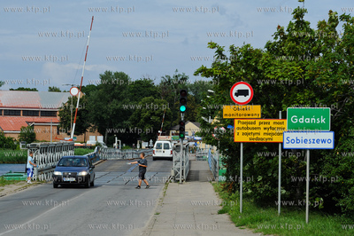 Gdansk Sobieszewo. Most Pontonowy na Martwej Wisle...