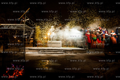Gdansk. Zieleniec przy pomniku Jana Heweliusza. Widowisko...
