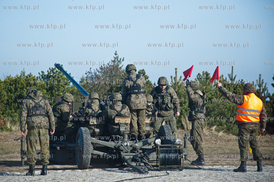 Centralny Poligon Sil Powietrznych w Ustce. Strzelanie...