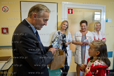 Gdynia. Szpital Sw. Wincentego a Paulo, odzial pediatryczny....
