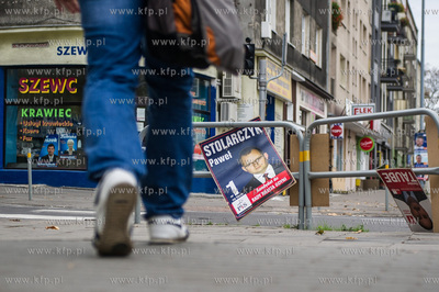Gdynia. Kampania wyborcza do samorzadu. Plakaty wyborcze...
