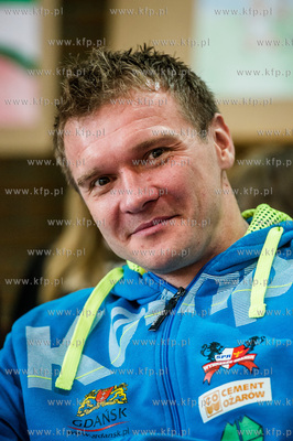 Gdansk Chelm. Sala gimnastyczna Szkoly Podstawowej...