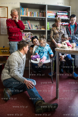 Gdansk. Aktor Rafal Krolikowski odwiedzil dzieci w...