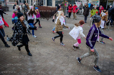 Gdynia. Plac Kaszubski. Pierwszy raz w Gdyni, Miedzynarodowa...