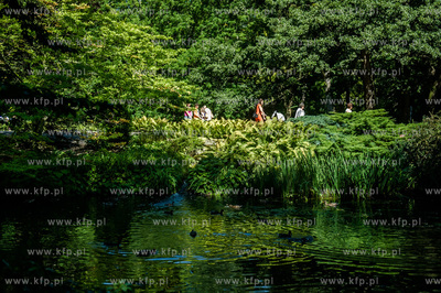 Gdańsk. Park Oliwski. Konferencja prasowa przedastawiająca...
