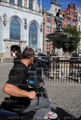 Grupa filmowcow z UEFA realizuje w Polsce cykl krotkich...