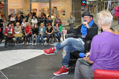 Galeria Rumia. Metamorfozy, z goscinnym udzialem Tomasza...