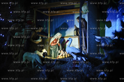 Tradycyjne gdanskie szopki bozonarodzeniowe. Nz. Szopka...