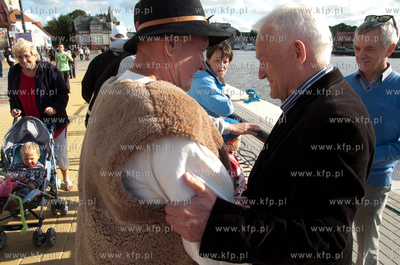 Ustka Leszek Miller, szef SLD w ramach akcji Pogodne...