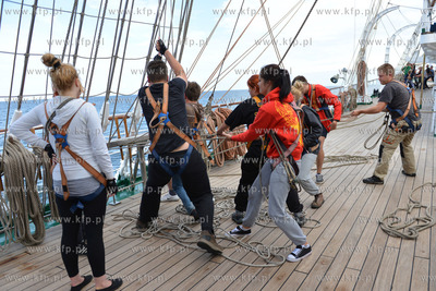 Dzien na Darze Mlodziezy ze studentami Akademii Morskiej...