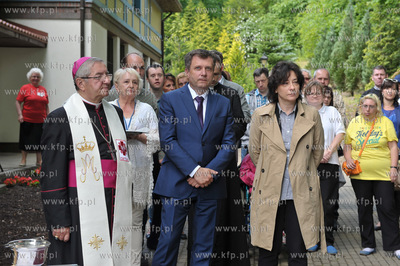 Uroczyste otywarcie Okna Zycia w budynku Domu Hospicyjnego...