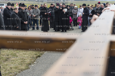 Droga Krzyzowa na Gorze Jana Paw  a II w Pelplinie...