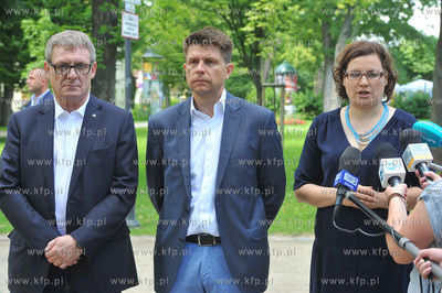 Sopot. Park Lecha i Marii Kaczynskich. Konferencja...