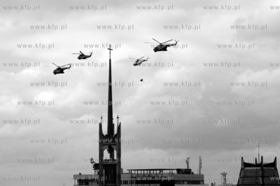 Marynarka Wojenna w Gdyni. 28 Eskadra Lotnicza Gdynia...