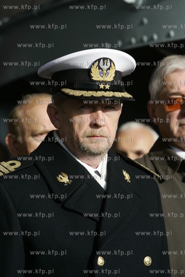 Gdynia, ORP BLYSKAWICA, ceremonia przekazania obowiazkow...