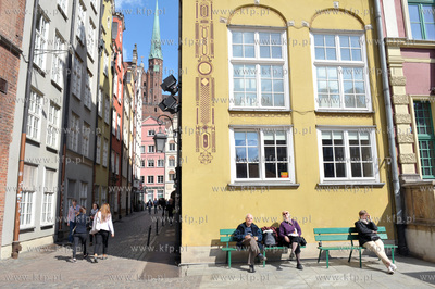 Wedrujace lawki czyli prototypowanie lub inaczej badanie...