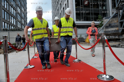 Gdańsk Oliwa. Uroczystość wmurowania kamienia węgielnego...