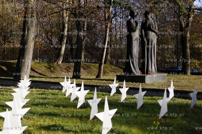 Cmentarz zolnierzy radzieckich w Gdansku.
31.10.2013
fot....