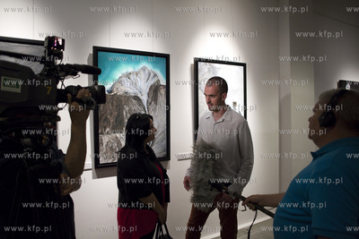 Muzeum Miasta Gdyni. Wernisaż wystawy fotograficznej...