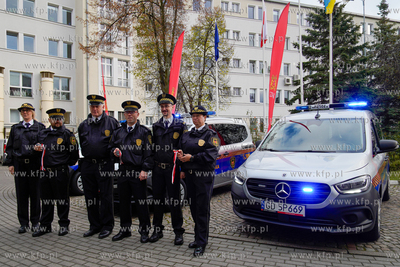 Urząd Miejski w Gdańsku. Przekazanie 3 nowych radiowozów...