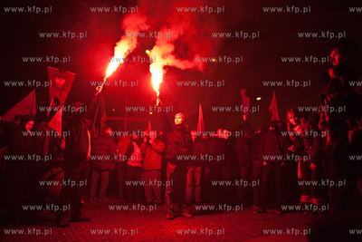 Warszawski "Marsz Niepodległości" organizowany przez...