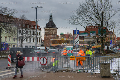Prace związane z przebudową przejść dla pieszych...
