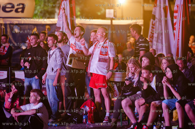 Gdansk. Targ Weglowy. Olimpijska strefa kibica. Relacja...