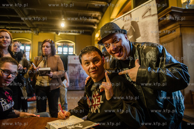 Gdansk. Nadbaltyckie Centrum Kultury. Promocja ksiazki...