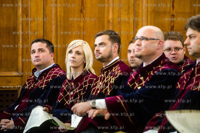 Gdansk. Oliwa. V Liceum Ogolnoksztalcace. Sesja Rady...