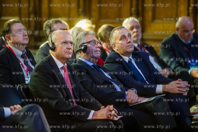 Gdańsk. Dwór Artusa.  Obchody 30-lecia Trybunału...