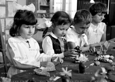 Zajecia plastyczne zorganizowane przez gdański dom...