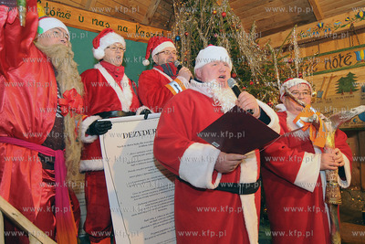 Szymbark na Kaszubach. VI Ogolnopolski Zjazd Swietych...