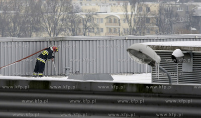 Gdynia, Pozar w CH Wzgorze. Najprawdopodobniej zapalilo...