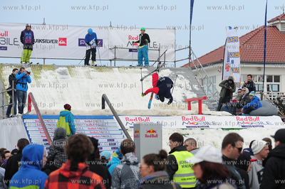 Sopot. Plac Zdrojowy przy molo. Zamkniecie zimowej...