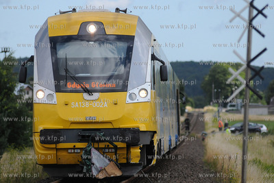 Smiertelny wypadek na przejezdzie kolejowym w Redzie...