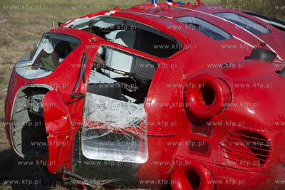 W miejscowosci  Czysta k. Smoldzina rozbil sie helikopter....